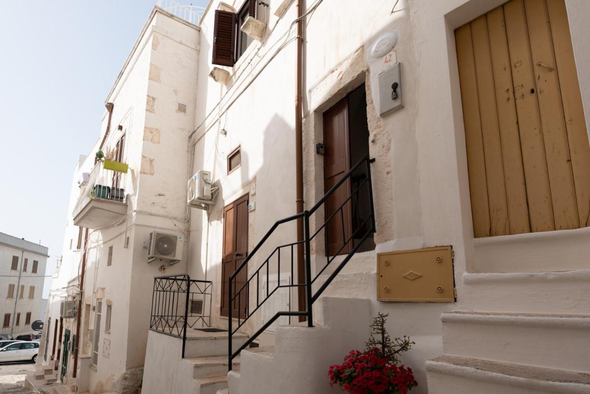 Вілла Casa Flanc - Charme Storico Nel Centro Di Остуні Екстер'єр фото